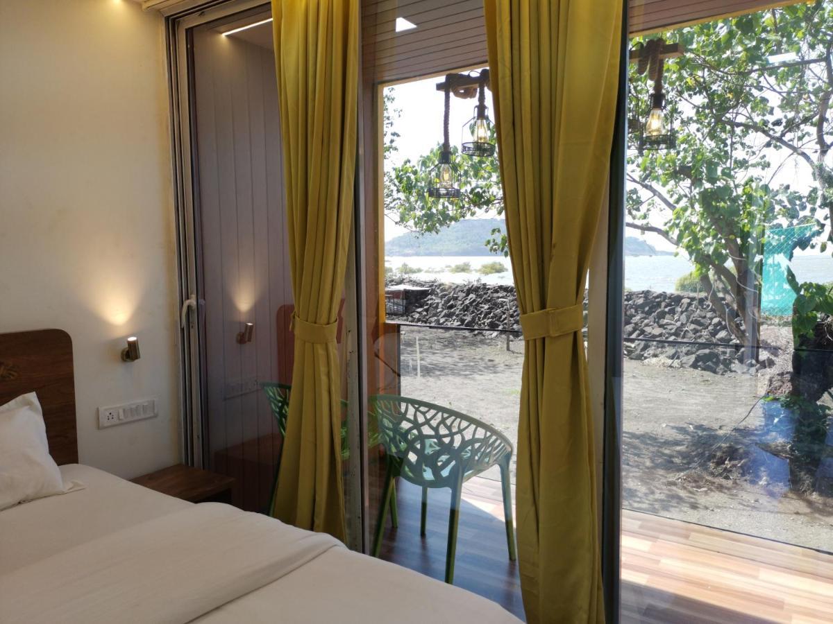 The Koasta Sea View Resort Korlai Bagian luar foto