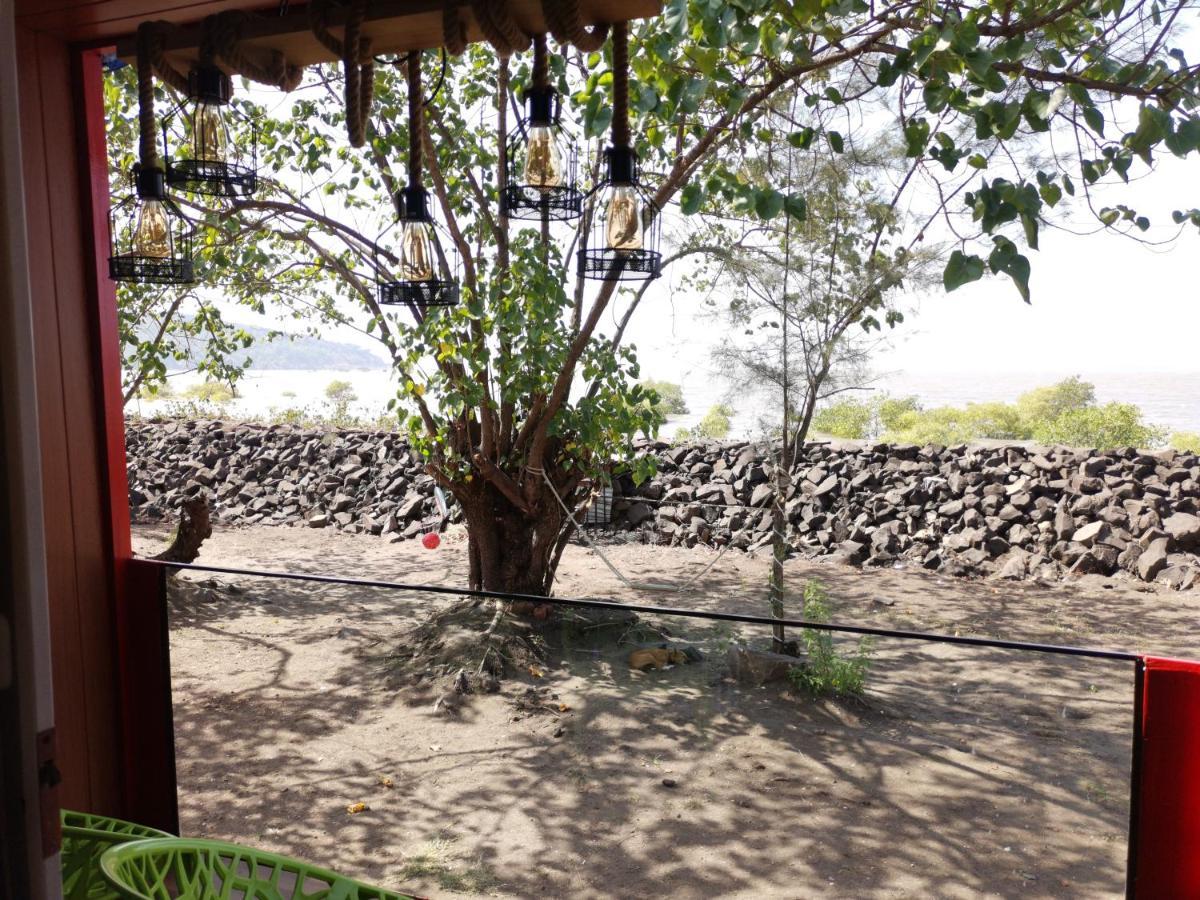The Koasta Sea View Resort Korlai Bagian luar foto